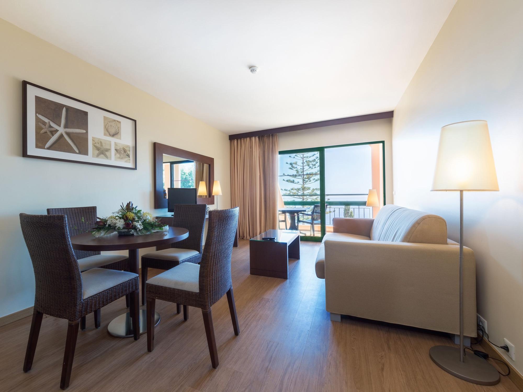 Dom Pedro Garajau Hotel Caniço Екстериор снимка