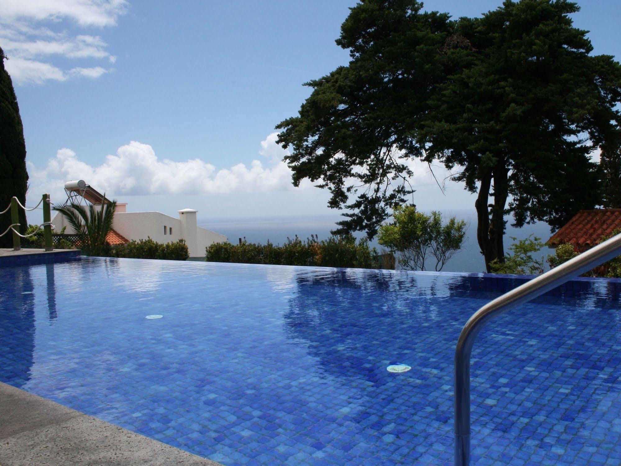 Dom Pedro Garajau Hotel Caniço Екстериор снимка