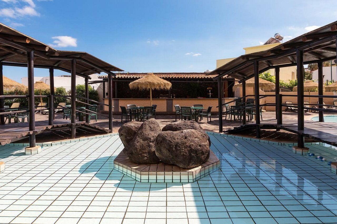 Dom Pedro Garajau Hotel Caniço Екстериор снимка